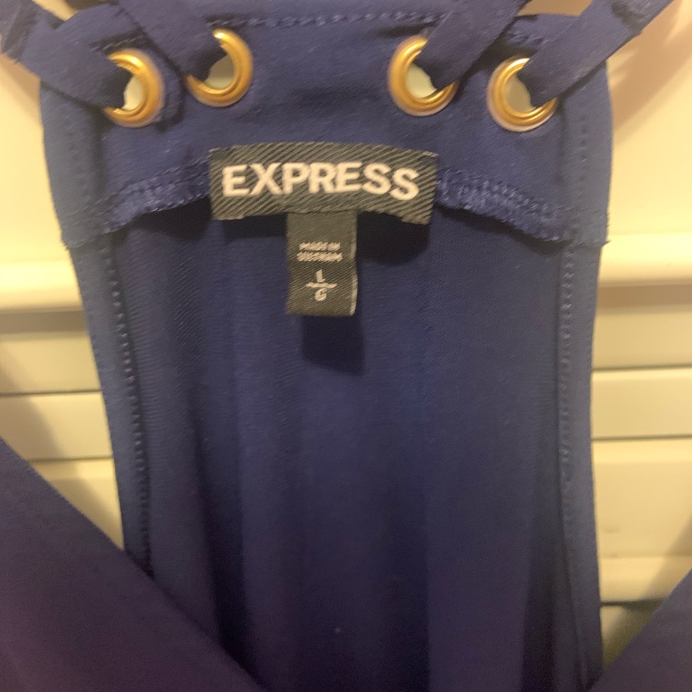 blue top - Picture 2 of 2